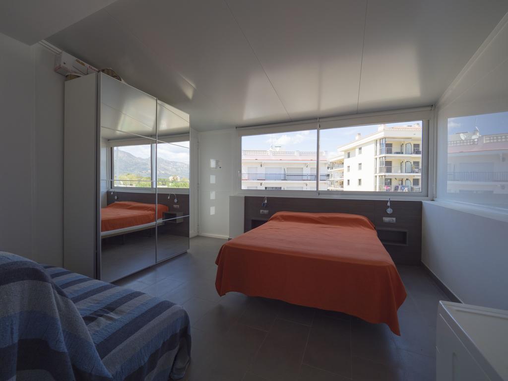 Apartmán Inmosantos Oasis B8 Roses Exteriér fotografie